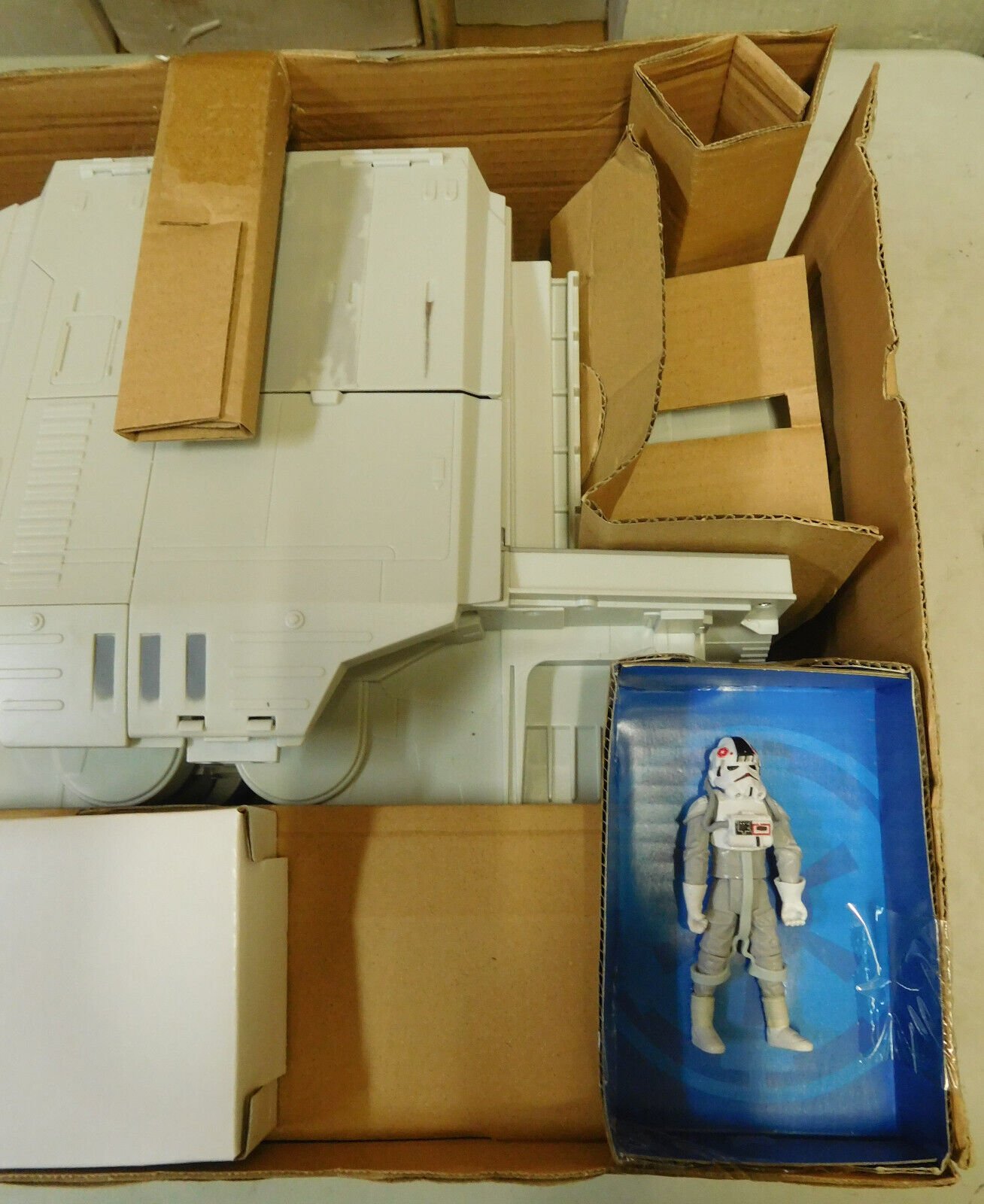 Star Wars 2010 Vintage Collection Empire AT-AT Toys ‘R’ Us Exclusive ...